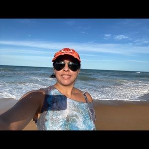 Meet your Posher, Adriana